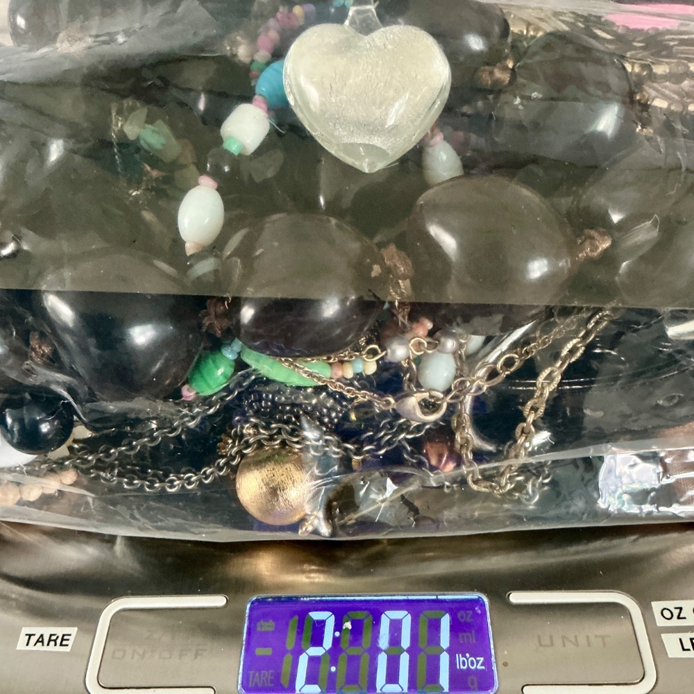 Authentic Longaberger Basket w/ 2 lbs Vintage & Modern Jewelry Mystery Lot - Picture 6 of 7